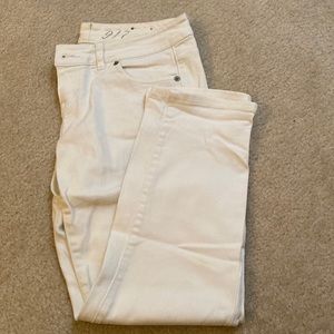 The Limited Denim, skinny stretch, style 917, size 4, 26” inseam, 8” rise